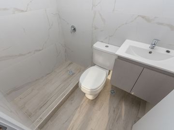 VENTA DEPARTAMENTO DUPLEX CON JARDIN CHIC VILLAGE