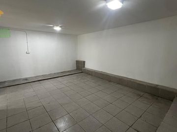 SE ARRIENDA AMPLIO  LOCAL COMERCIAL EN QUILPUÉ