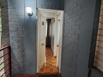 FLEMING 9330, LAS CONDES, DEPARTAMENTO AMPLIO Y BIEN UBICAD