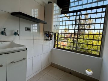 BARRIO TRANQUILO 3D 2B 1E 1B  BREMEN CON ESTRELLA SOLITARIA
