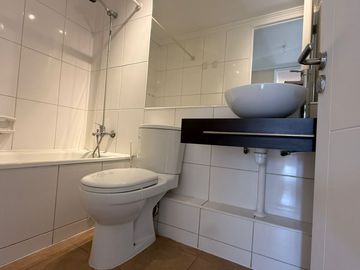 BARRIO TRANQUILO 3D 2B 1E 1B  BREMEN CON ESTRELLA SOLITARIA