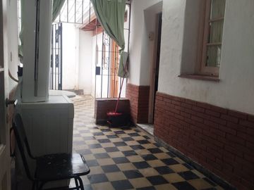 VENTA PH  3 HABITACIONES B° ALBERDI CBA CON RENTA