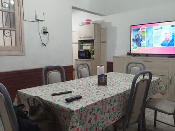 VENTA PH  3 HABITACIONES B° ALBERDI CBA CON RENTA