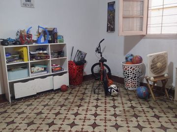 VENTA PH  3 HABITACIONES B° ALBERDI CBA CON RENTA