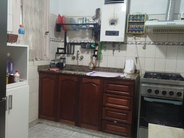 VENTA PH  3 HABITACIONES B° ALBERDI CBA CON RENTA