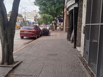 VENTA PH  3 HABITACIONES B° ALBERDI CBA CON RENTA