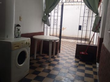 VENTA PH  3 HABITACIONES B° ALBERDI CBA CON RENTA