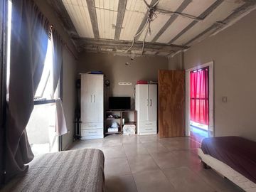 VENTA CASA 2 DORM EN BARRIO SPILIMBERGO NORTE CBA