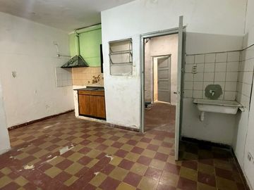 VENTA CASA 2 DORM + DPTO 1 DORM CENTRO AMERICA CBA