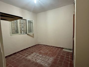 VENTA CASA 2 DORM + DPTO 1 DORM CENTRO AMERICA CBA