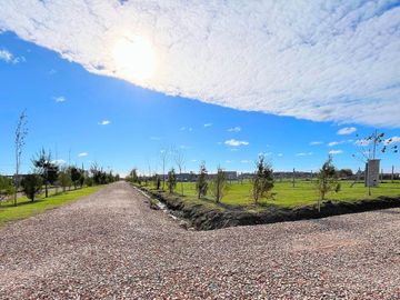 LOTE EN VENTA BARRIO ESTILO CAMPO CANNING