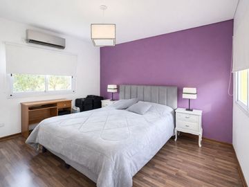 VENTA CASA 4 AMB C/ PILETA EXALTACION DE LA CRUZ