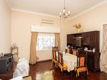 Venta PH 3amb c/dependencia  Quincho Flores Norte
