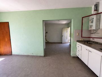 VENTA CASA + DEPARTAMENTO CENTRO AMERICA INVERSION