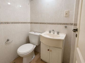 DUPLEX 3 AMB C/COCHERA, JARDÍN, LAVADERO Y ALTILLO