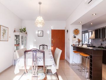 Depto. venta3 amb. coch balcón 68m Orientación NE