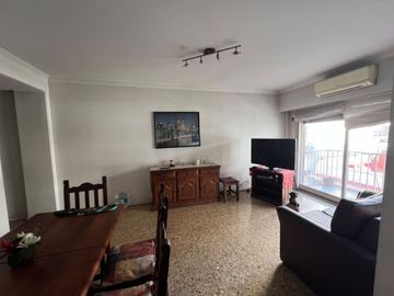 Departamento 3 Ambientes Venta Flores