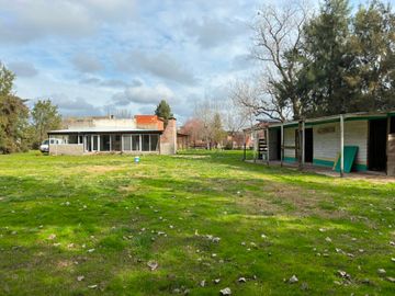 VENTA CASA S MIGUEL DEL MONTE 2600 MT  APT PERMUTA