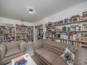 EN VENTA DEPARTAMENTO 5 AMB  CASEROS