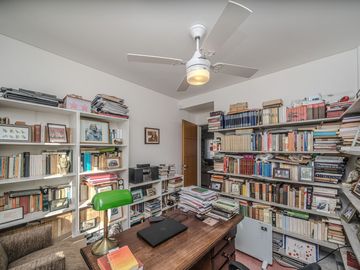 EN VENTA DEPARTAMENTO 5 AMB  CASEROS