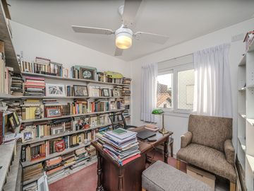 EN VENTA DEPARTAMENTO 5 AMB  CASEROS