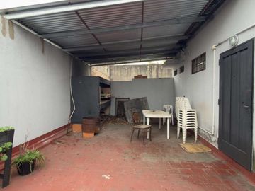 VENTA INDUSTRIAL GALPONES 2000M C/OFICINAS.CASEROS