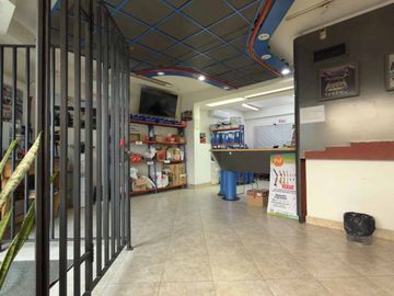 VENTA INDUSTRIAL GALPONES 2000M C/OFICINAS.CASEROS