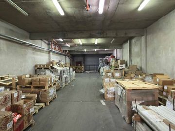 VENTA INDUSTRIAL GALPONES 2000M C/OFICINAS.CASEROS