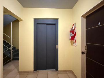 MONOAMBIENTE EN CASEROS