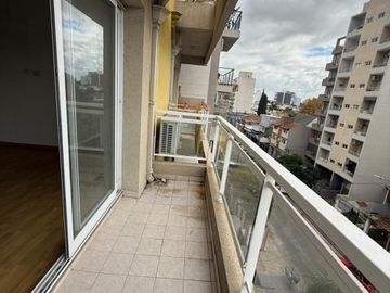 MONOAMBIENTE EN CASEROS
