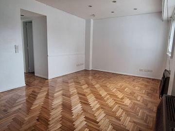 ALQUILER  2/3 AMBIENTES RECOLETA -APTO PROF
