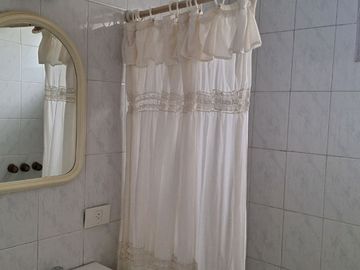 ALQUILER  2/3 AMBIENTES RECOLETA -APTO PROF