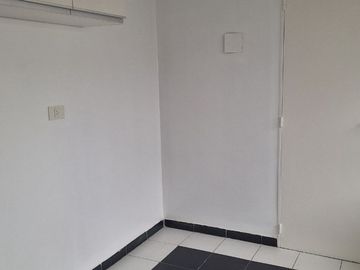 ALQUILER  2/3 AMBIENTES RECOLETA -APTO PROF