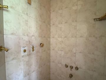 CASA EN VENTA Y ALQUILER EN PERGAMINO