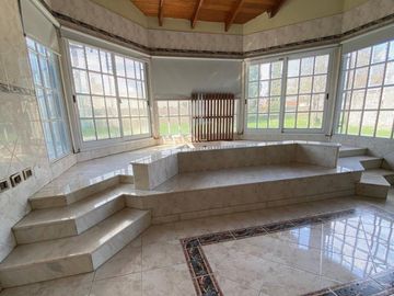 CASA EN VENTA Y ALQUILER EN PERGAMINO
