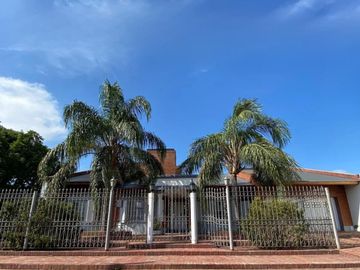 CASA EN VENTA Y ALQUILER EN PERGAMINO