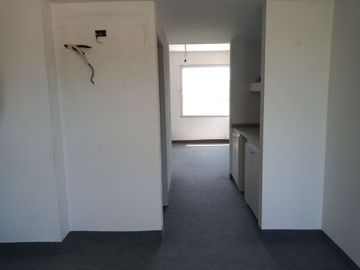 OFICINA EN VENTA - KM 41 Pilar