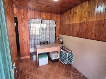 Venta Casa con cochera mas locales Zona Comercial