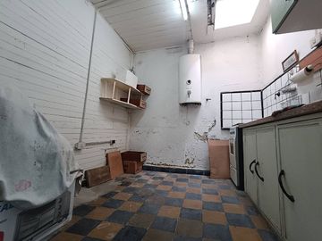 Venta casa en Flores Sur lote propio 177m2 totales