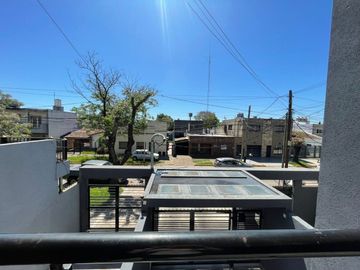 VTA DPTO 3 AMB C/COCHERA A ESTRENAR EN MERLO