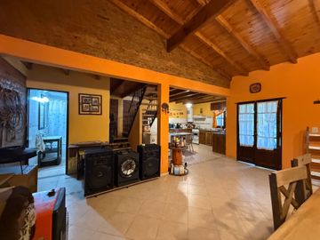 VENTA CASA 3 AMB QUINTA FRANCISCO ALVAREZ AMPLIO