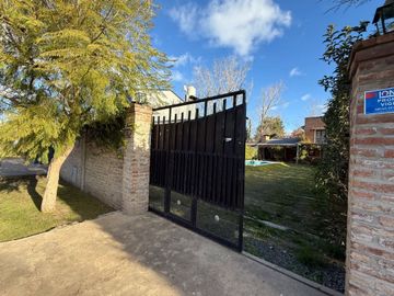 VENTA CASA 3 AMB QUINTA FRANCISCO ALVAREZ AMPLIO