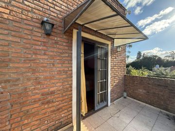 VENTA CASA 3 AMB QUINTA FRANCISCO ALVAREZ AMPLIO