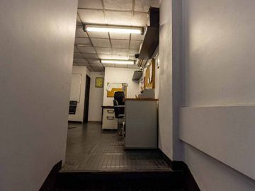 ALQUILER DEPOSITO/GALPON OLIVOS 600 m²