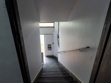 ALQUILER DEPOSITO/GALPON OLIVOS 600 m²