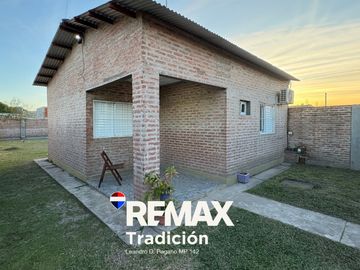 CASA EN VENTA 2 DORM - AV. MARCONI - FONTANA