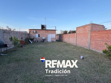 CASA EN VENTA 2 DORM - AV. MARCONI - FONTANA
