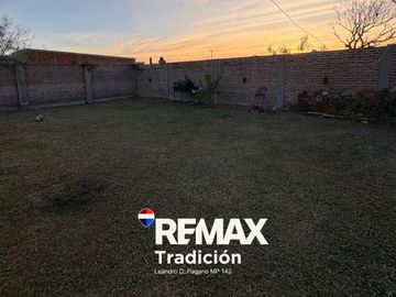 CASA EN VENTA 2 DORM - AV. MARCONI - FONTANA