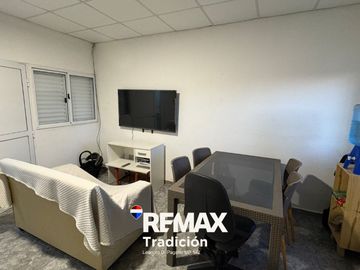 CASA EN VENTA 2 DORM - AV. MARCONI - FONTANA