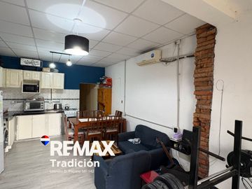 Casa en Venta en Fontana Centro